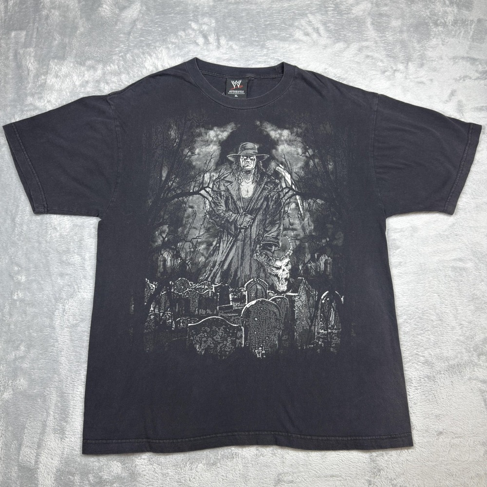 Vintage Undertaker WWE Shirt Mens Extra Large Black Wrestling Graveyard 2007 Tee
